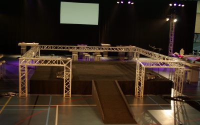 Presentatie | Truss | Podium | Projectiescherm | Carré | Highdisc