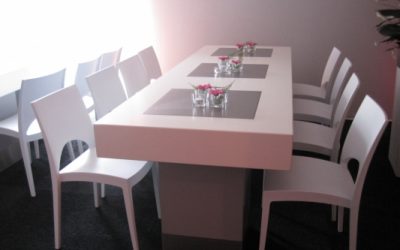 Quadro | Zittafel | Dinertafel | Stoel | Tafeldecoratie | Highdisc